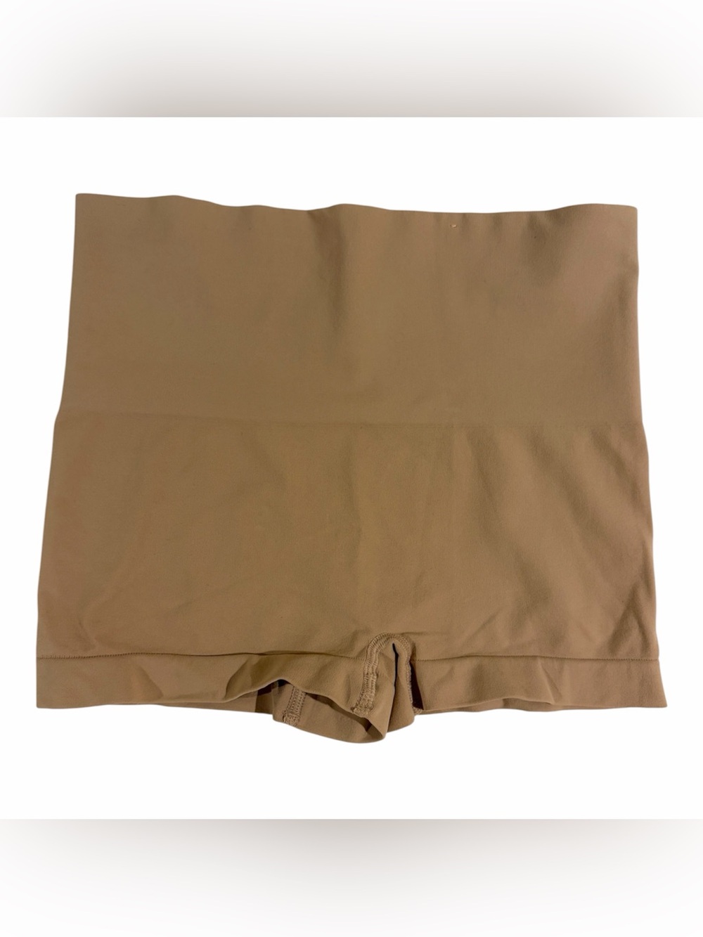 Spanx Ecocare Seamless Shaping Compression Boyshorts Nude Tan Size Medium